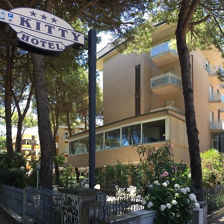 Hotel Kitty Milano Marittima Exterior photo